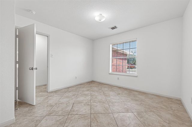 11002 Bradford Way Drive, Houston, TX 77075