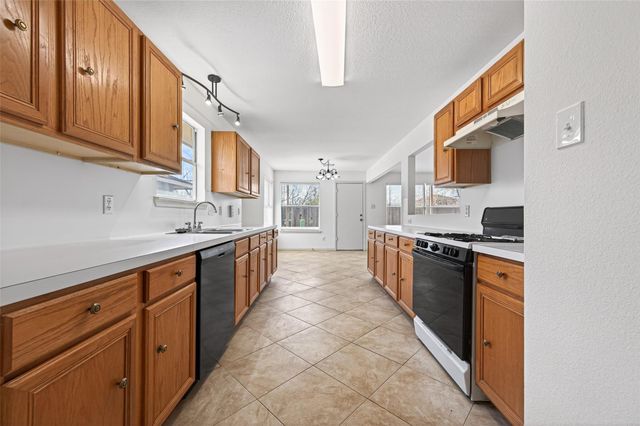 11002 Bradford Way Drive, Houston, TX 77075