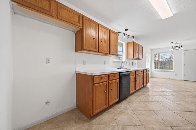 11002 Bradford Way Drive, Houston, TX 77075