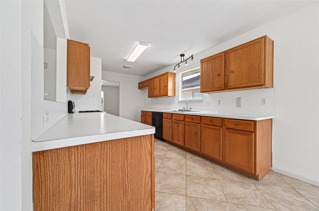 11002 Bradford Way Drive, Houston, TX 77075