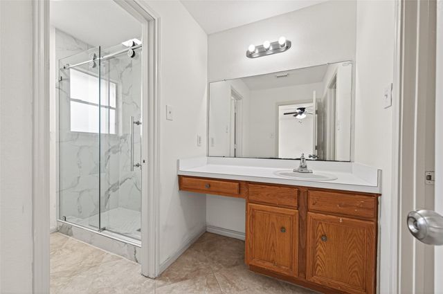 11002 Bradford Way Drive, Houston, TX 77075