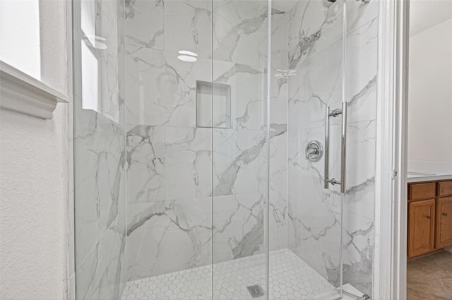 11002 Bradford Way Drive, Houston, TX 77075