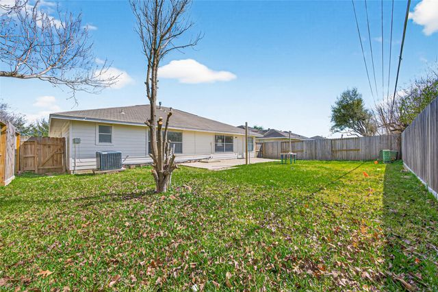 11002 Bradford Way Drive, Houston, TX 77075