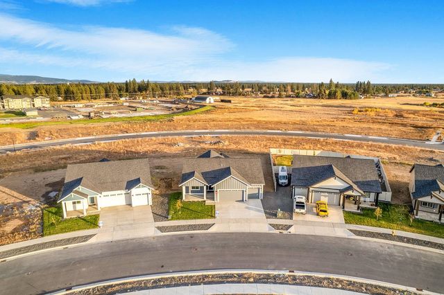 5763 S Sherri Lea Rd, Spokane, WA 99224