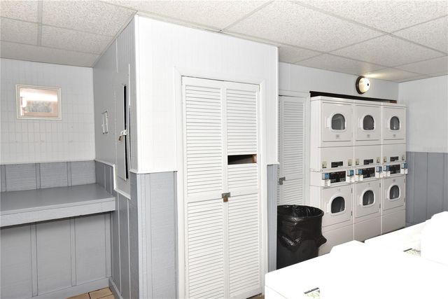 3817 S LAKE DRIVE 228, Tampa, FL 33614