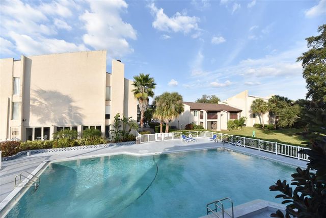 3817 S LAKE DRIVE 228, Tampa, FL 33614