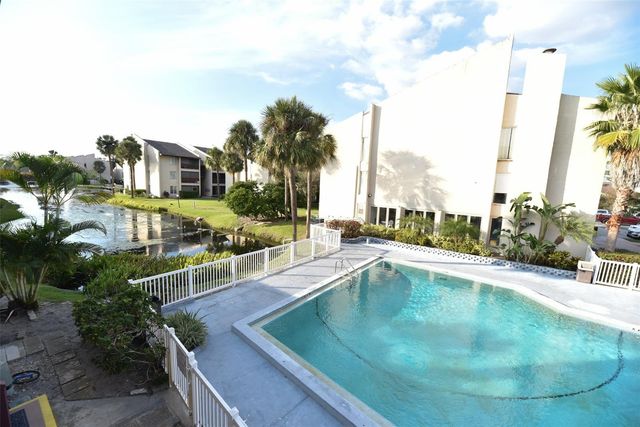 3817 S LAKE DRIVE 228, Tampa, FL 33614