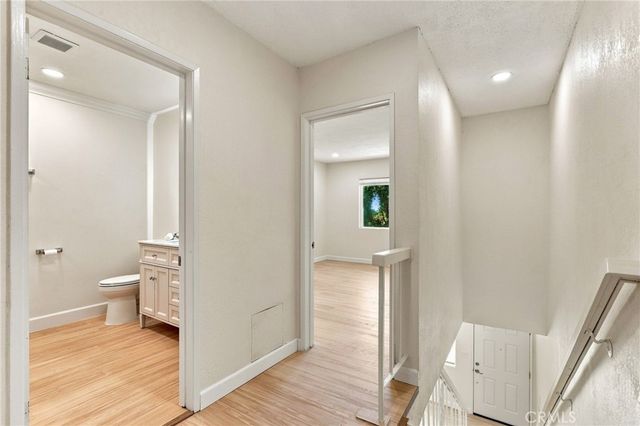 648 W Main D, Tustin, CA 92780