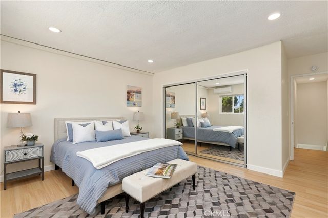 648 W Main D, Tustin, CA 92780