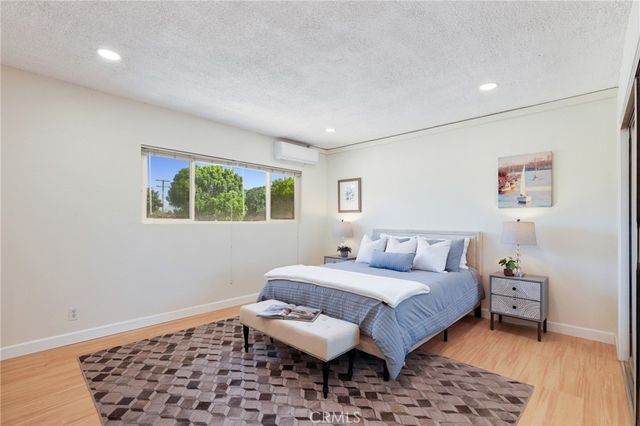 648 W Main D, Tustin, CA 92780