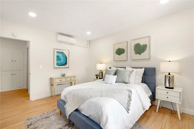 648 W Main D, Tustin, CA 92780