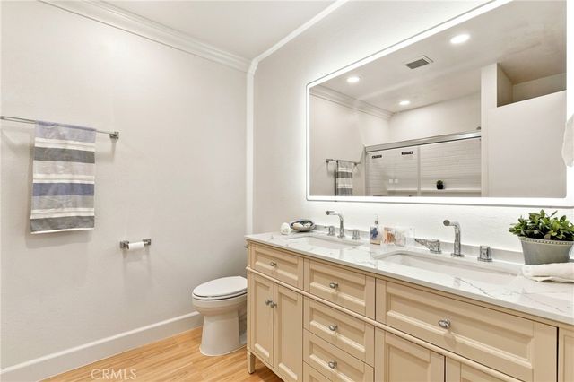648 W Main D, Tustin, CA 92780