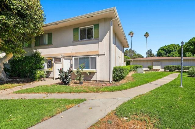 648 W Main D, Tustin, CA 92780