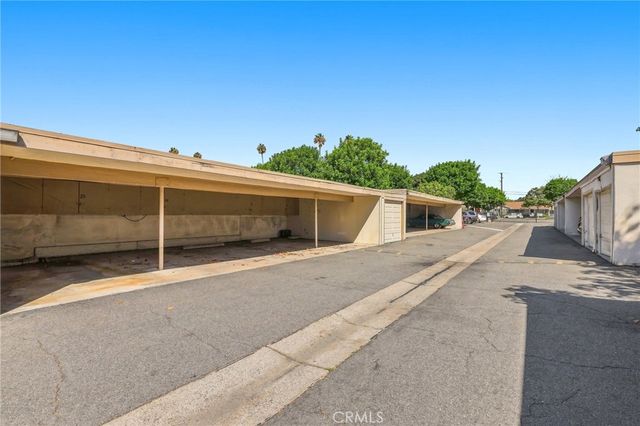 648 W Main D, Tustin, CA 92780