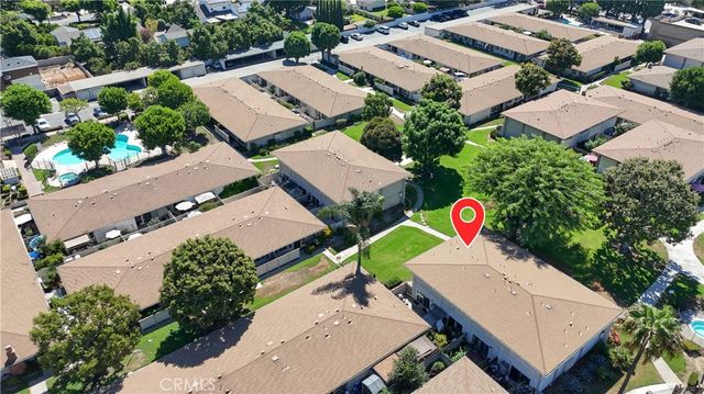 648 W Main D, Tustin, CA 92780