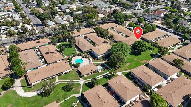 648 W Main D, Tustin, CA 92780
