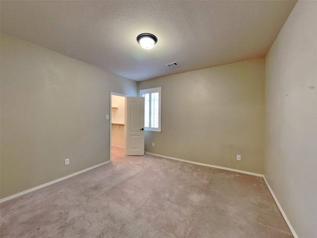 226 Knapford, Euless, TX 76040