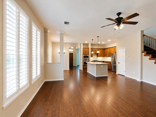 226 Knapford, Euless, TX 76040