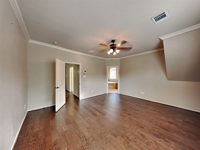 226 Knapford, Euless, TX 76040