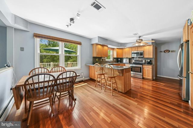 2608 SPRINGHILL CIR, Furlong, PA 18925