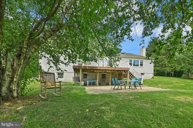 2608 SPRINGHILL CIR, Furlong, PA 18925