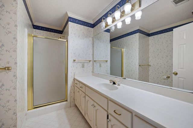 280 Camelot Drive, Fayetteville, GA 30214
