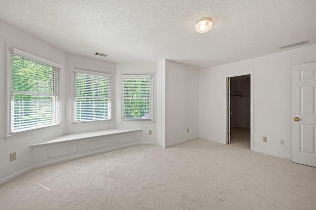 280 Camelot Drive, Fayetteville, GA 30214