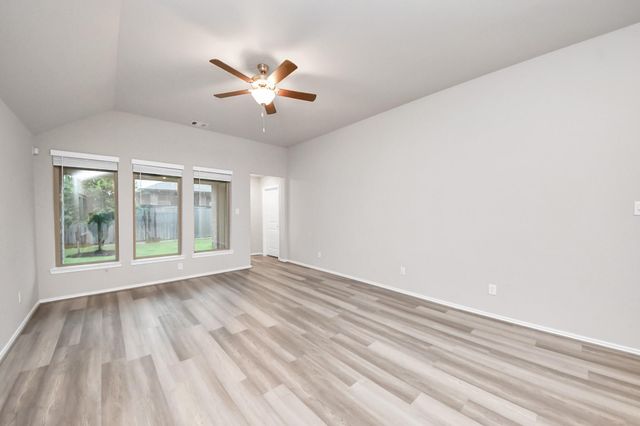 12915 California Palm Court, Cypress, TX 77433