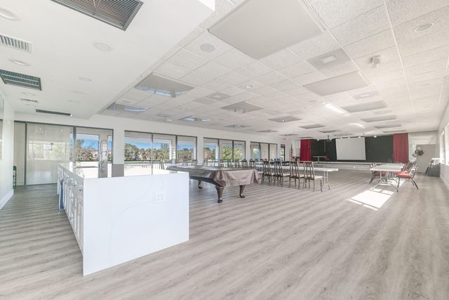 3531 Inverrary Drive 105, Lauderhill, FL 33319