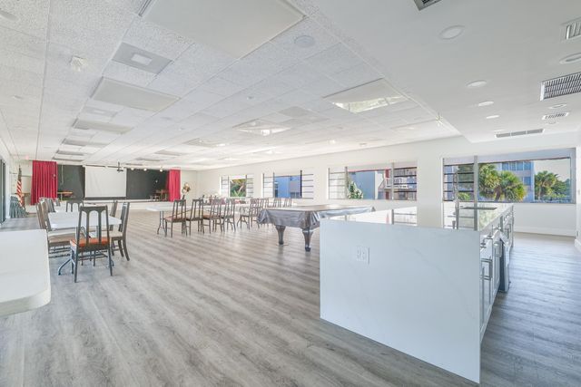 3531 Inverrary Drive 105, Lauderhill, FL 33319