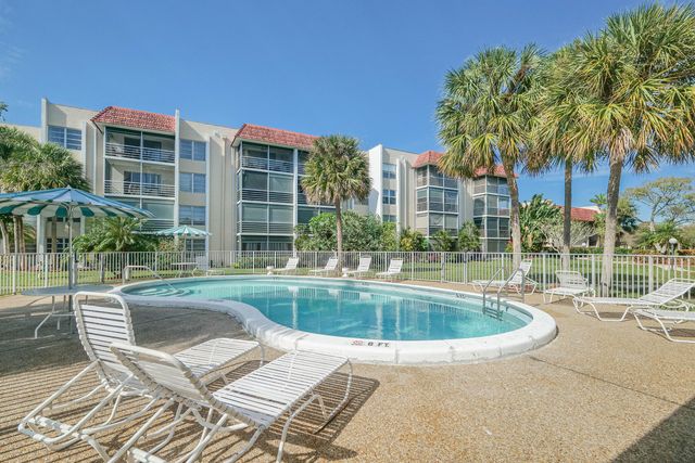 3531 Inverrary Drive 105, Lauderhill, FL 33319