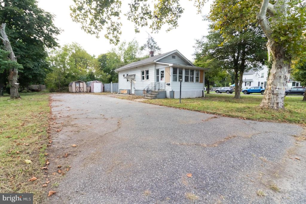 542 BROADLAWN TER, VINELAND, NJ 08360 — photo 4