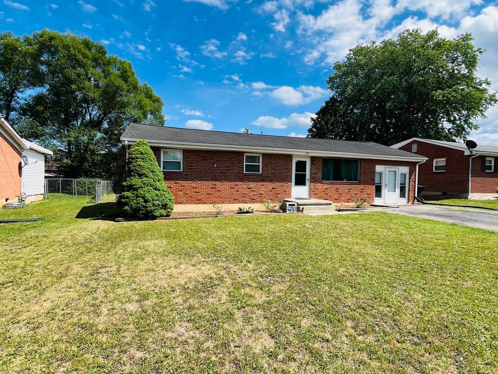 121 Tampa DR, Roanoke, VA 24019