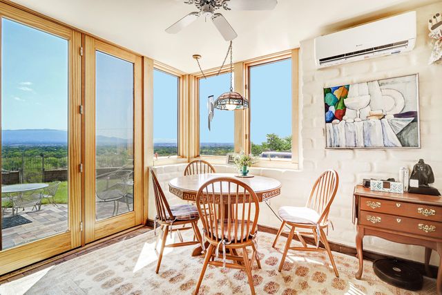 3630 Vista Grande Drive NW, Albuquerque, NM 87120
