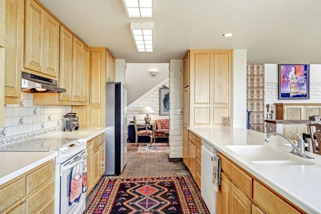 3630 Vista Grande Drive NW, Albuquerque, NM 87120