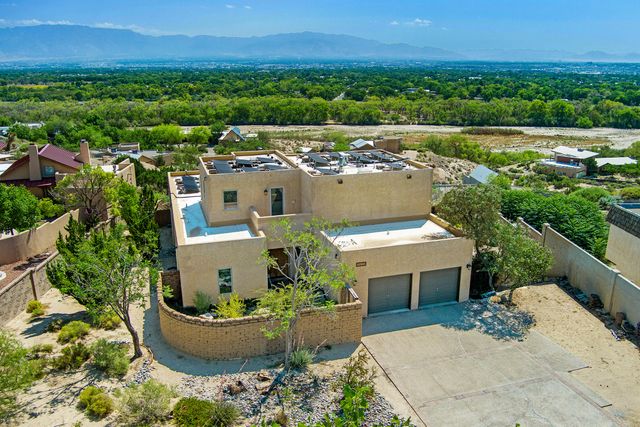 3630 Vista Grande Drive NW, Albuquerque, NM 87120