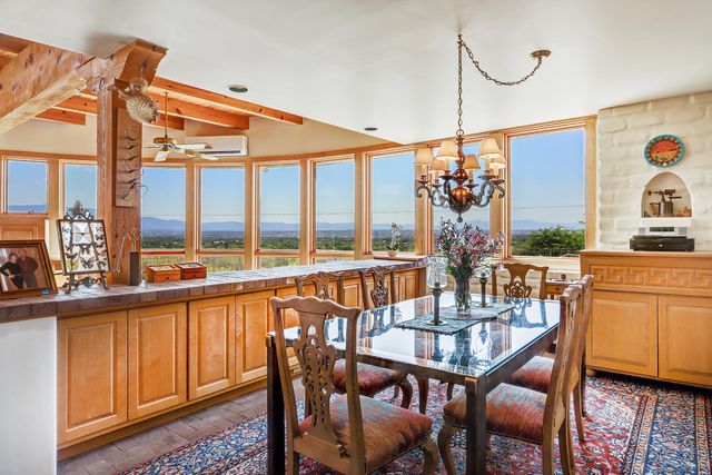 3630 Vista Grande Drive NW, Albuquerque, NM 87120