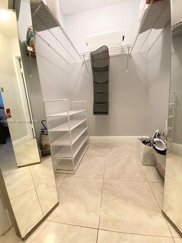 201 178th Dr 230, Sunny Isles Beach, FL 33160