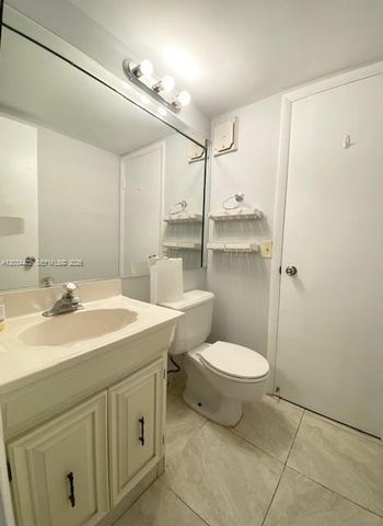 201 178th Dr 230, Sunny Isles Beach, FL 33160