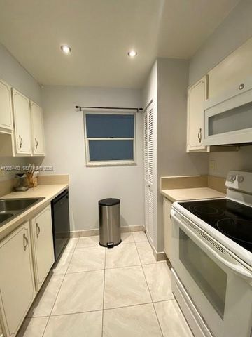201 178th Dr 230, Sunny Isles Beach, FL 33160