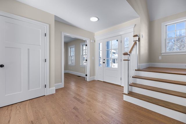 41 Lantern Lane, Braintree, MA 02184