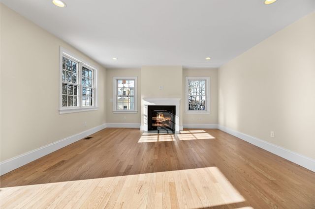 41 Lantern Lane, Braintree, MA 02184