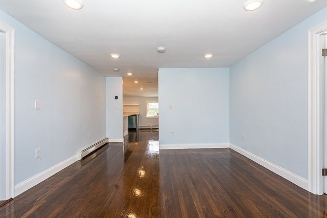 72 Main St, Quincy, MA 02169