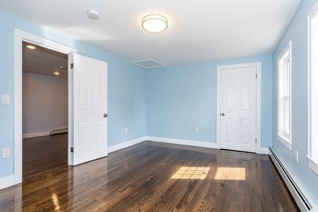 72 Main St, Quincy, MA 02169