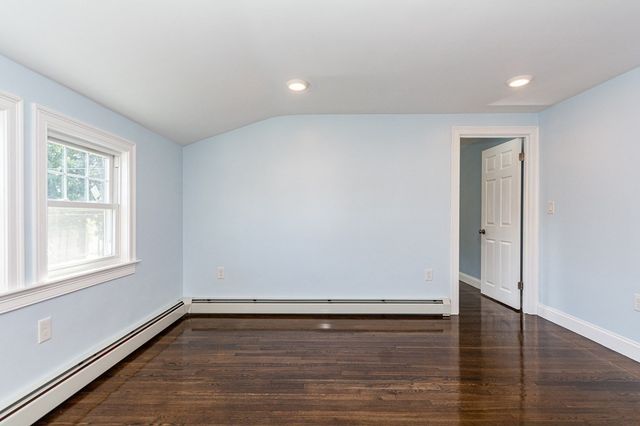 72 Main St, Quincy, MA 02169