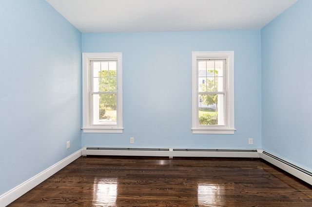 72 Main St, Quincy, MA 02169