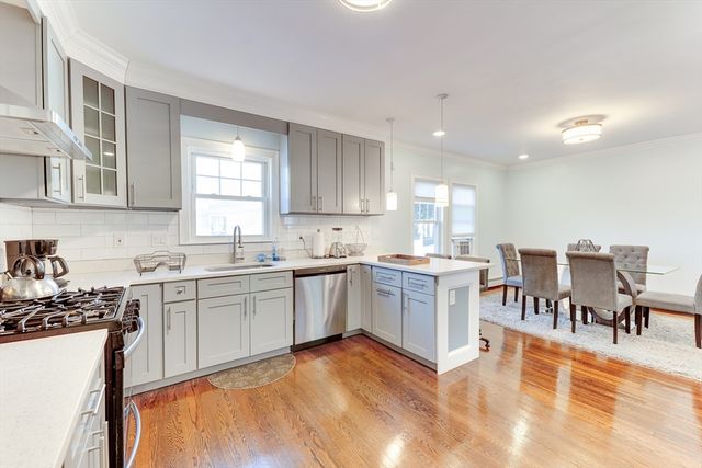 72 Main St, Quincy, MA 02169