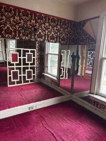 2469 E 74th Street, Chicago, IL 60649