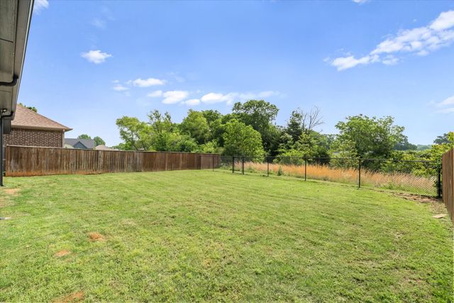 1883 Meadowview, Canton, TX 75103