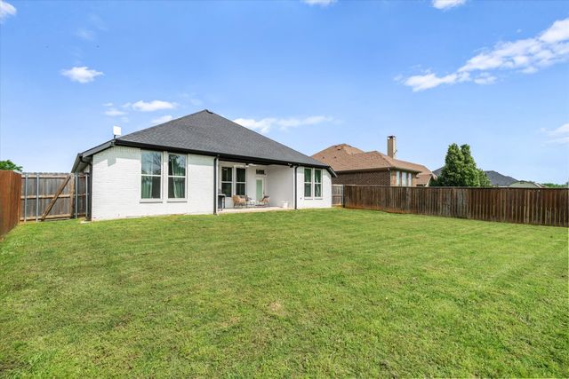 1883 Meadowview, Canton, TX 75103